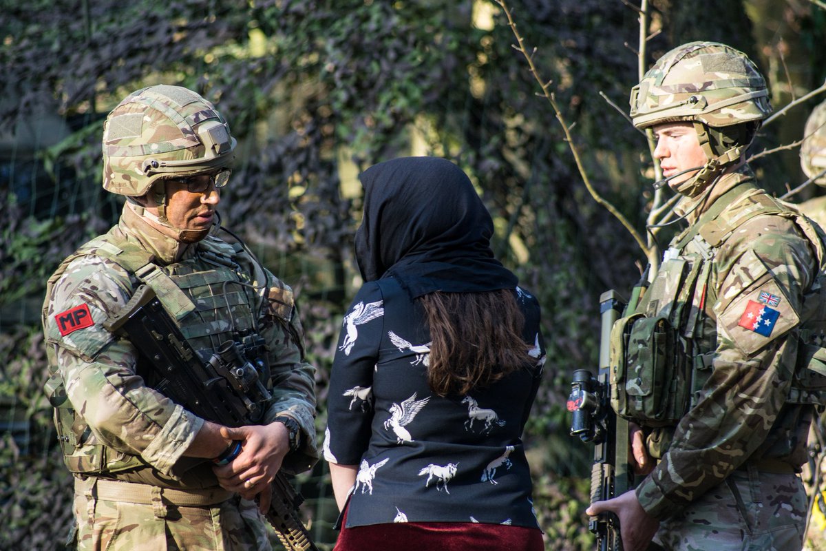 1RegtRMP's tweet photo. Modern conflict impacts everyone; vulnerable and displaced civilians may look to us for help. With the recent introduction of JSP 1325, the #RMP are implementing #SGBV #training into their exercise to ensure they are #ReadyForOps #PSVI @end_svc @CO1RMP @1MPBRIGADE @THE_BLACK_RATS https://t.co/lWOpYRndnp