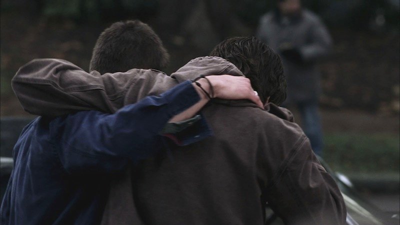 WinFamBusiness's tweet photo. Indulge Your Passion for the Best Bro Saves Bro Scenes! 

As the Glass Shatters: #Supernatural's Bloody Good Scenes! https://t.co/TC1OB2wPSO
@MyMallena #PhotoReview https://t.co/9G0zVNJeRi