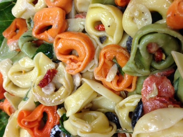 piccolomayfield's tweet photo. #Lunchtime specials February 27, 2019...tri-colored tortellini aglio with pancetta, and a sun-dried tomato, spinach, and goat cheese fritatta #italiano #italianfood #italiancomfortfood #piccoloitalian #whatsforlunch #italianrestaurant #piccolocatering https://t.co/AMaeFlULrN
