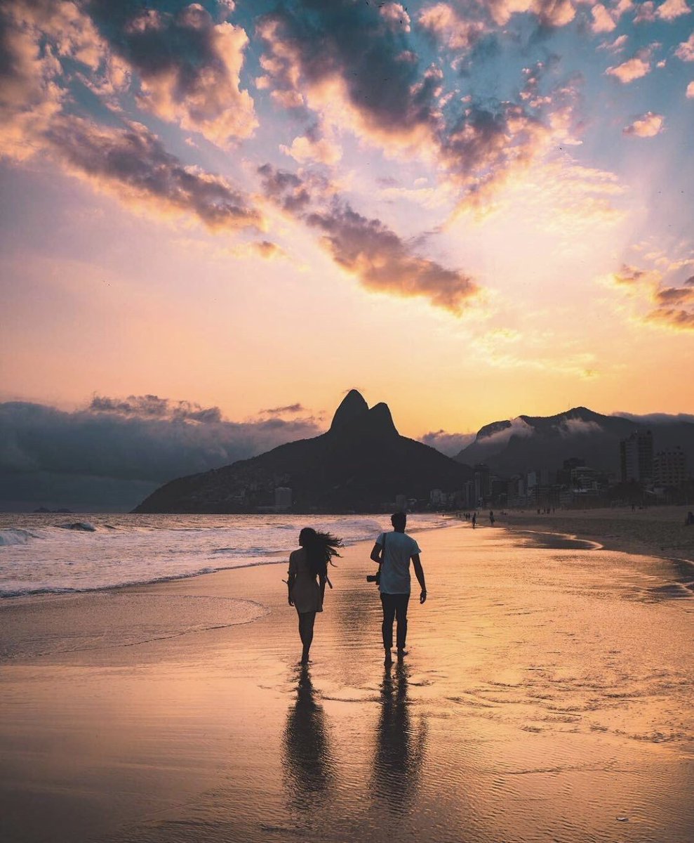 TRVLCreative's tweet photo. Rio de Janeiro, Brazil https://t.co/dQIjOzAx21