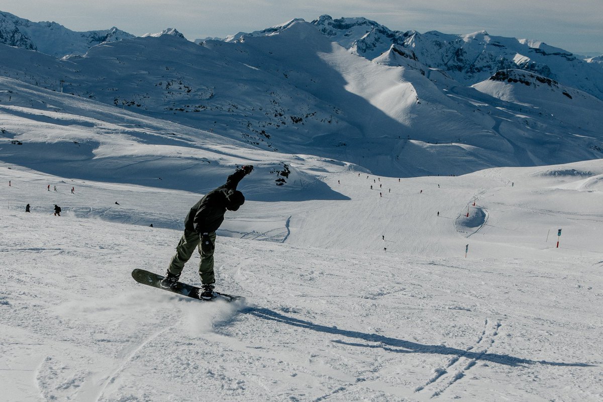 Powder to the people ❄️ #RISE2019