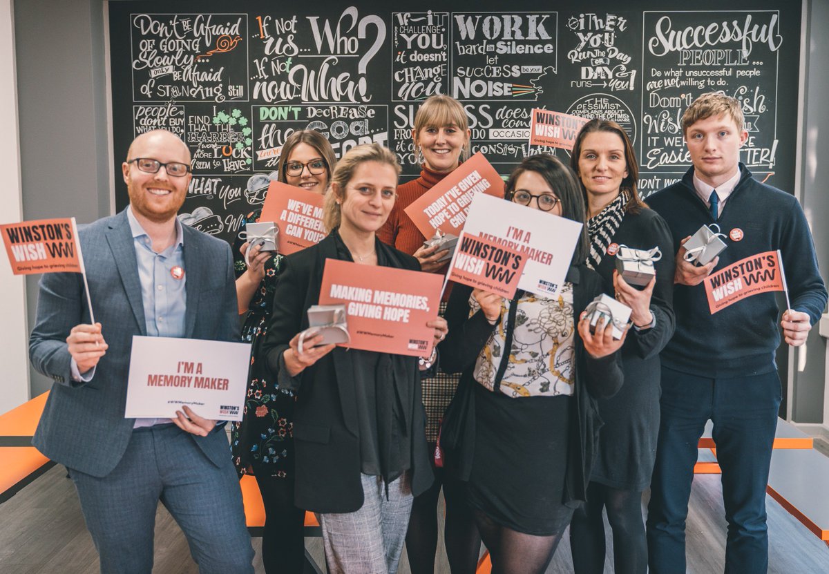 ProtectLineIns's tweet photo. Today we had our first session creating 'Little Boxes of Big Thoughts' for @winstonswish, our chosen charity. We're proud to be part of the Memory Maker Programme 💜🧡💙

#WWMemoryMakers #WinstonsWish #TeamWinston #ProtectLine #Volunteering #CorporateFundraising #TeamBuilding https://t.co/BQ8TQ5CwxZ