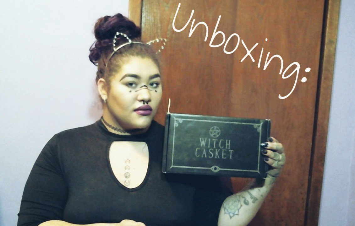 kittykattwitch's tweet photo. Check out the link in my bio for my newest YouTube upload! Unboxing a Witch Casket subscribtion box! #unboxing #witchyyoutube #witchyvibes #witchythings #witchybabe https://t.co/JIgGT9n0xM