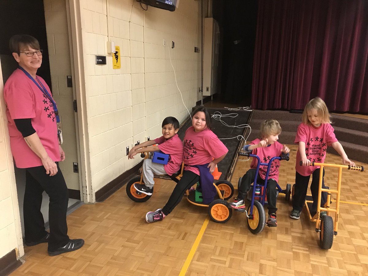 RobartsSchool's tweet photo. All pink at recess! https://t.co/jcHH0TMh1J