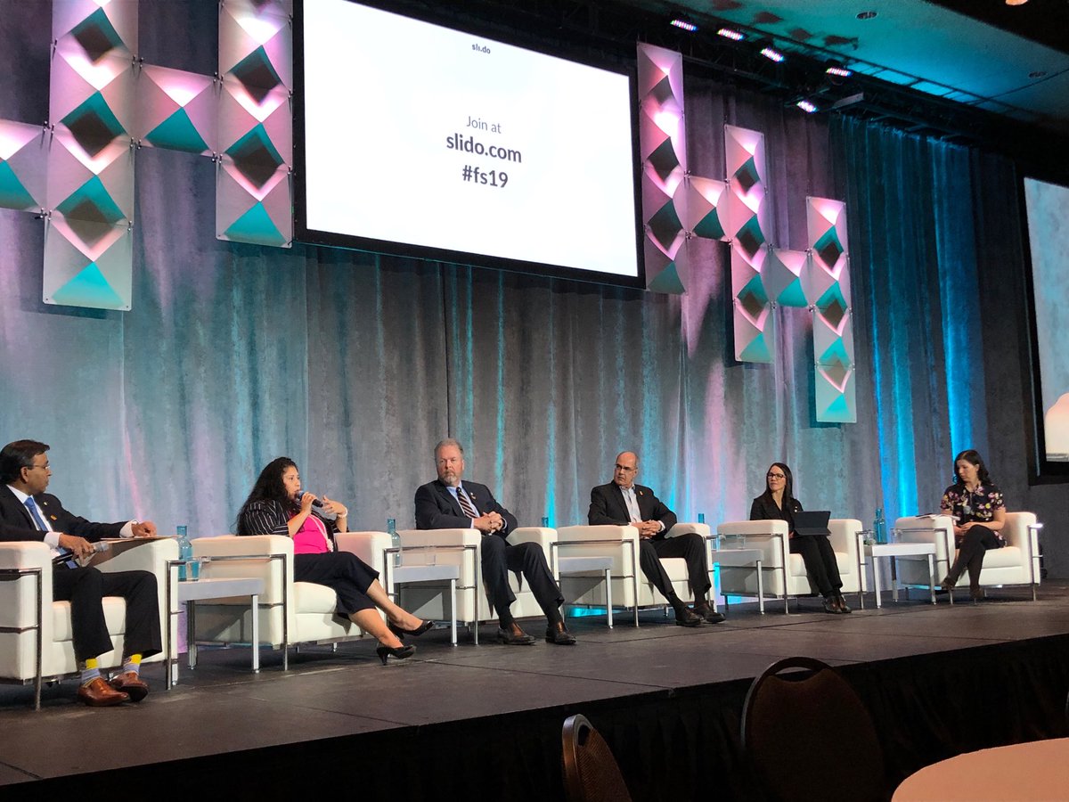 CCAB’s Procurement Champions engage the audience ⁦<a href="/forward_summit/">Forward Summit</a>⁩ panel: The Power of Procurement: Evolving the Supply Chain ⁦<a href="/Suncor/">Suncor</a>⁩ ⁦<a href="/RBC/">RBC</a>⁩ ⁦<a href="/FluorCorp/">Fluor Corporation</a>⁩ ⁦<a href="/Stantec/">Stantec</a>⁩ <a href="/Sodexo/">Sodexo</a> @Bird