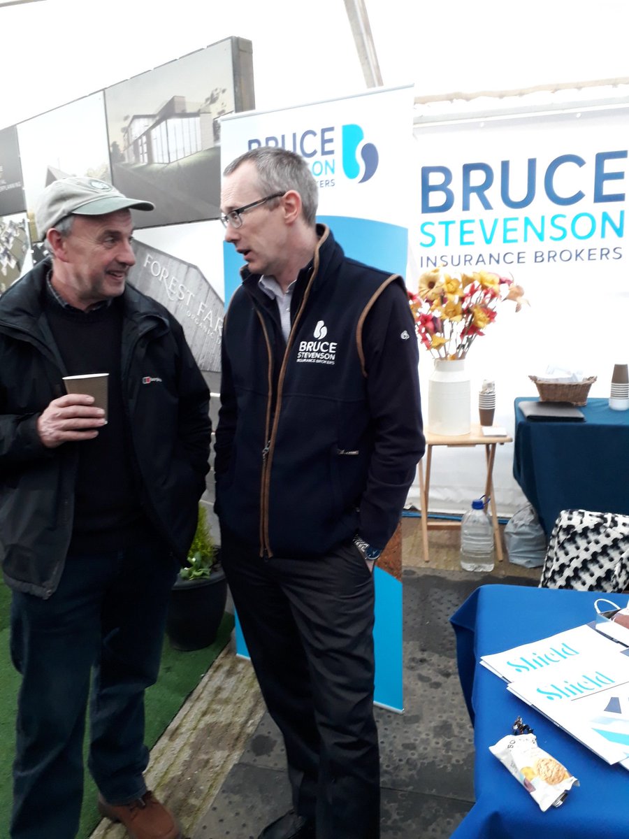 Jean_BSIB's tweet photo. Busy day at Spring Show today. Sun is shining and there's a definite buzz in the air! #farming #ANMGroup #Thainstone #RNAS #SPRINGSHOW #bsib #brokerofchoice https://t.co/4XN1pMpyT9