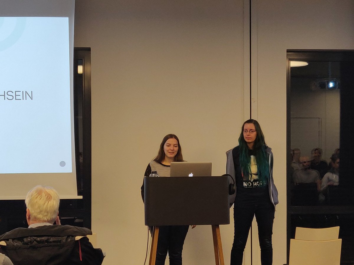 PottJS's tweet photo. Erster Talk bei der #pottjs @adessoAG in Dortmund von @merelyAnna & @merelyChristina ✌️🎉🎊 "Anleitung zum unglücklich sein - how to not Javascript" https://t.co/vRHh4hHkcr