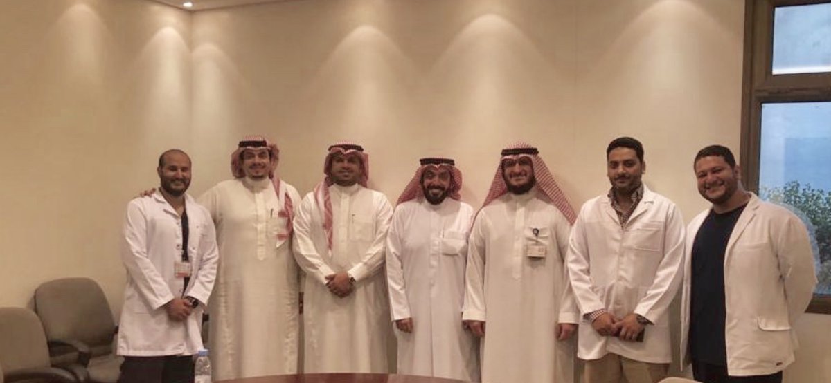 Dr_Alhussainan's tweet photo. تشرفنا اليوم بتخريج الزملاء د. أسعد خشيم و د. طلال أبالخيل @Talal_abalkhail من برنامج الزمالة لجراحة عظام الأطفال وذلك بحضور لجنة الامتحان الموقرة والمكونة من : 
١- د. نزار حمدي @NezarHamdi1 
٢- د. محمد الكناني 
٣- د. عمار العمران @ammaromran 
٤- د. علي الدوسري @DrAliAldossari https://t.co/i0kiRF5U5k
