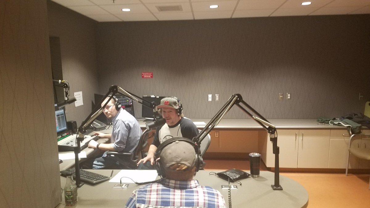 slccsmc's tweet photo. "We weren't looking to do anything other than chase the dragon and hit some waves" Greg Mooney
What a story teller! #SLCCLIVE #SLCC #SLCCSMC https://t.co/aZ9YQaWz6X
