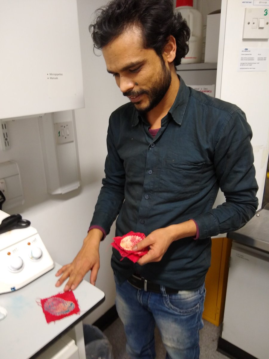 AnitaQuye's tweet photo. Looking for FREE hands-on colour therapy? Come print gorgeous Turkey red patterns inspired by @UofGlasgowASC collections with Dr Shahid @LightFasTR @MSCActions @mshahid96 @UofGArts @UofGCulture and @ClaireTMcDade @UofGlasgow >>> Sat 2 Mar, 10-12 noon, Dumbarton Library <<< https://t.co/CeZ7b4xeBI