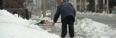 cityoftoronto's tweet image. Check on family, friends &amp;amp; neighbours who might need your help during this storm &amp;amp; #ExtremeColdAlert and be nice, clear your ice - your neighbours will thank you, especially those who use mobility devices, strollers or grocery carts.