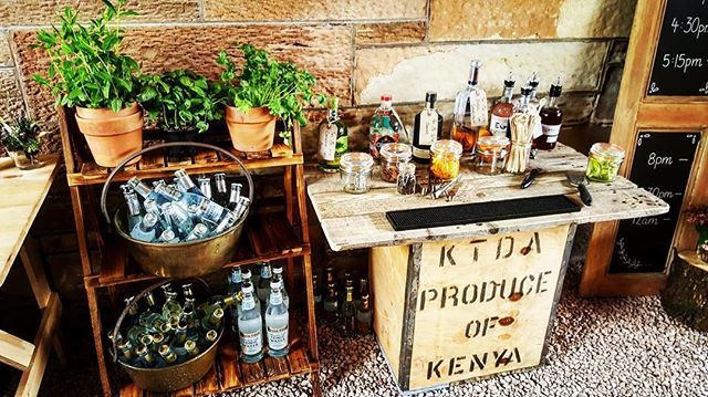 tippleinatuktuk's tweet photo. What a gorgeous couple of days we had 🌤 but now preparing ourselves for the return to cold and pishy this weekend ☔️ #bringonspring #stopteasingus #drinksinthegarden .
.
.
#scottishevents #whynotgin #gingin #gintime #proseccotime #instaprosecco #pro… https://t.co/hExnFyVyDG https://t.co/xlOE4IYA0M