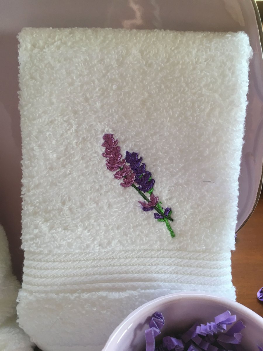 Simply Lavender Farm tweet media
