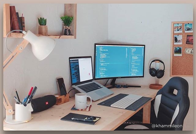 compsci_stuff's tweet image. Relaxing workspace by @khammileon 😌👩💻
.
.
.
.
.
#css3 #css #developer #softwaredeveloper #javascript #software #webdev #appdevelopment #html #developers #webdeveloper #coderlife #html5 #coding #design #workspace #workspacegoals #appdeveloper #devlife ift.tt/2NwZlVf