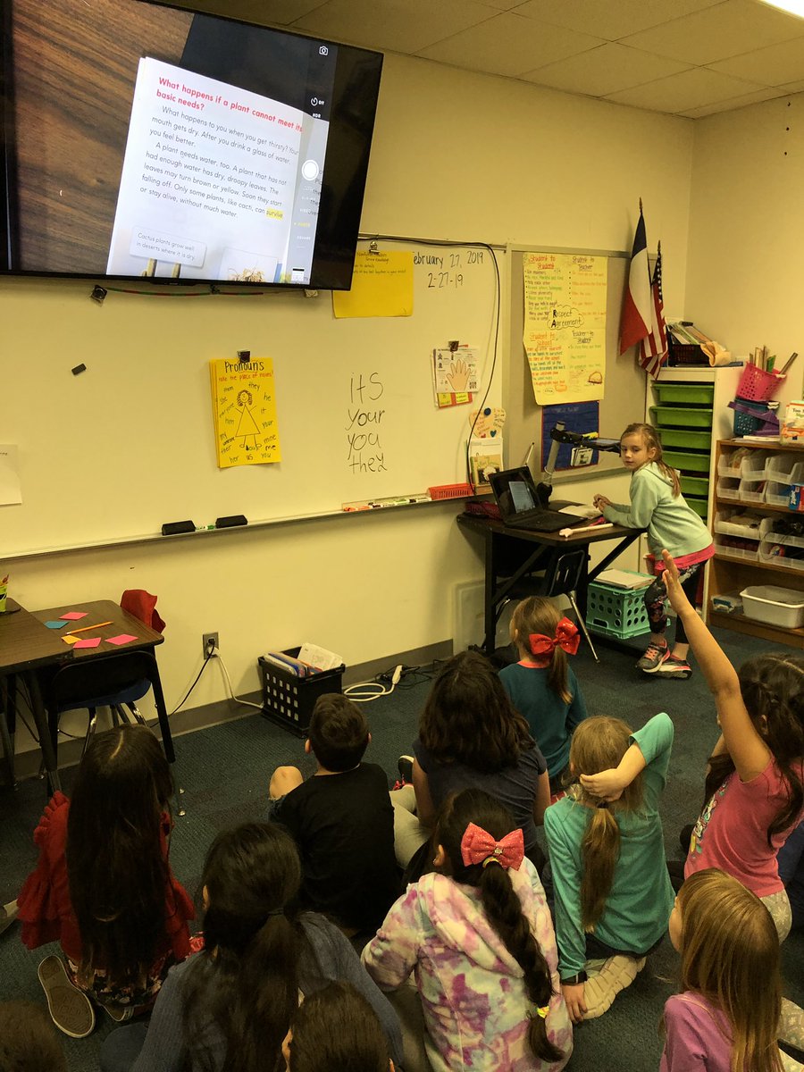 Empowering learners to lead Shared Reading in 2nd grade! #7HilllsLEADS