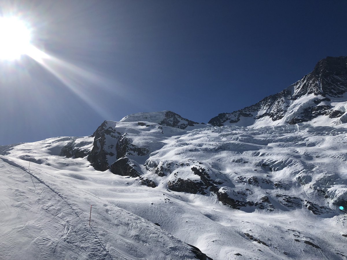 edwardvdlinden's tweet photo. Prachtige dag vandaag in Saas Fee! https://t.co/Juw3PboHpS