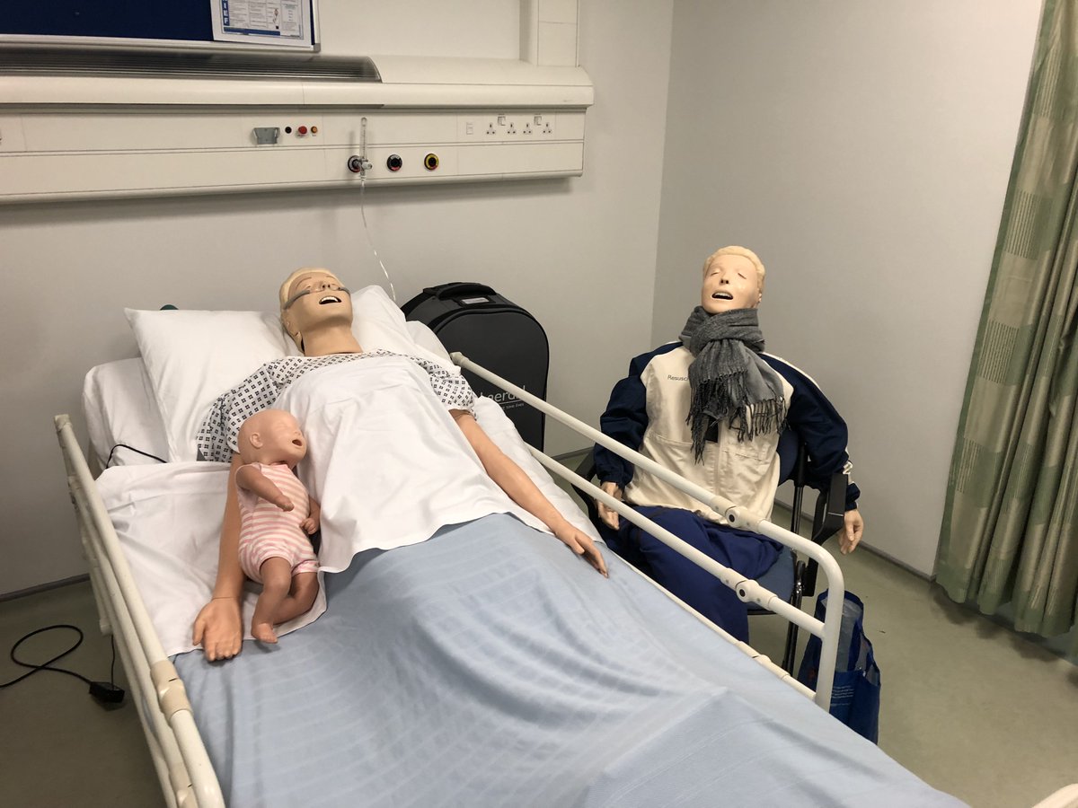 drboothy's tweet image. Another fantastic @NHSOrganDonor #DDSim @SalfordRoyalNHS thanks to @dalecgardiner @bennoivory @criticalinsight @JillFeatherston and all faculty, especially our SNODS @lianvaughan @RaynieCarson and James who it wouldn’t be possible without. Faculty looking tired: