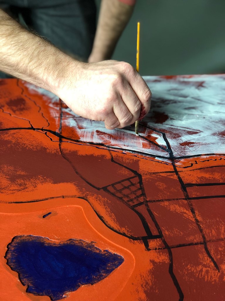 Benjoycestudios's tweet photo. Working on this piece of Butte, Montana today. This piece was commissioned by the same collector of the Georgetown Lake piece I shared in my stories a few days ago.  My mom grew up in Butte, so working on this piece holds special significance for me. https://t.co/iYVkDfJQdp