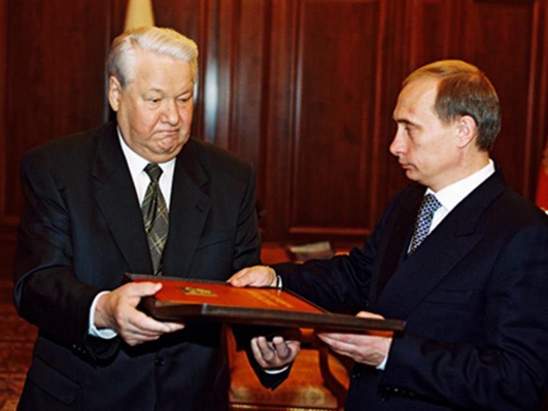 1999 Yılında Rusya liderliğini Boris Yeltsin’den eski bir istihbaratçı olan Putin devralır. Yeltsin’in o güne kadar akıl edemediği birçok plan Putin’in çantasında yer almaktadır. Göreve gelir gelmez bu planların ilkini uygulamaya koyar.