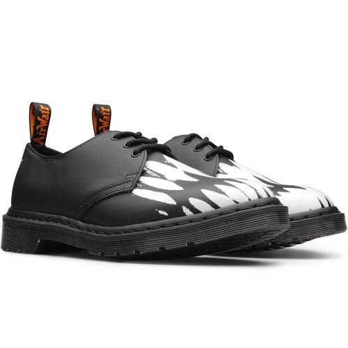 dr martens 1461 teeth