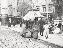 arevalocarlos's tweet image. El viernes en #MadridSelecto de 13 a 14h en @LibertadFm107 hablaremos en la sección #ElMadridQueÉramos de cuatro cafés emblemáticos desaparecidos con #RosarioGiménez, responsable de @_antiguoscafes: #CaféUniversal, #LaFontanaDeOro, #NuevoCaféDeSanMillán y #CaféDePlaterías ☕️🎙📻