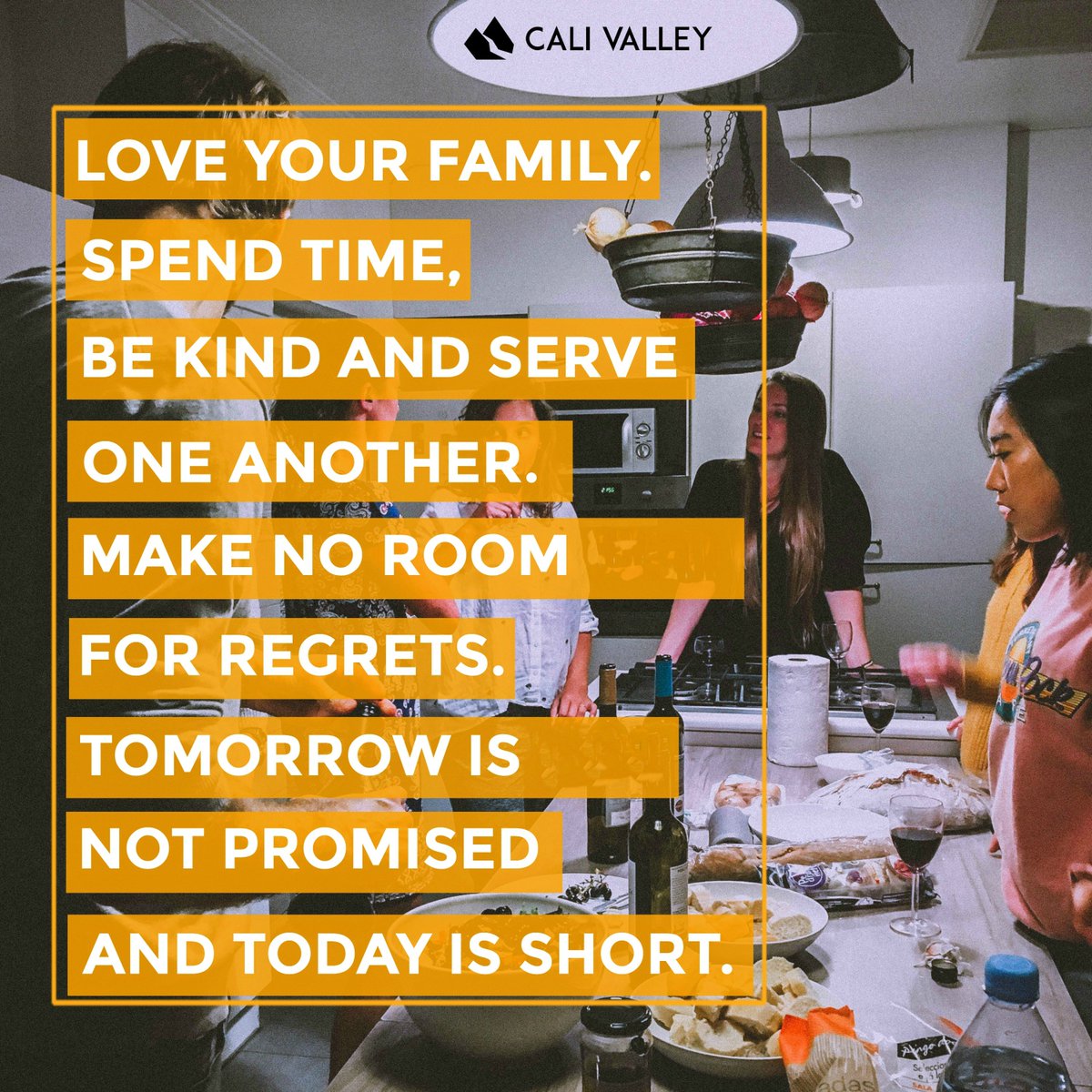 cali_valley_'s tweet photo. Love your family. Spend time, be kind and serve one another. Make no room for regrets. Tomorrow is not promised and today is short.
🌐 https://t.co/rzsSat88GZ

#calivalley #home #kitchen #lifestyle #knives #whestone #knifesharpener #blades #bladeedge #siliconbase #bamboobase https://t.co/WRPzVA3tLz