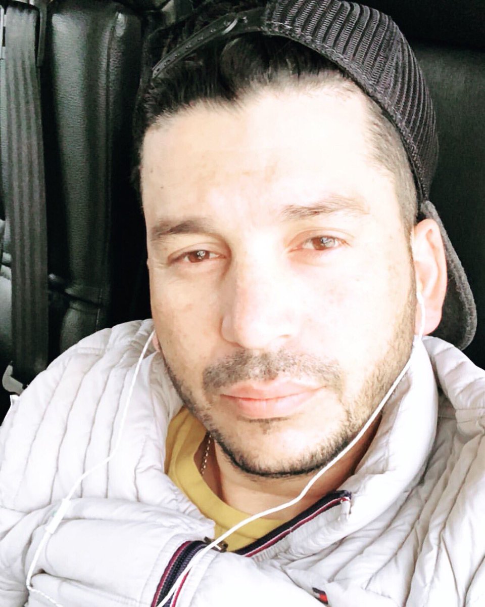 luisangelelfla's tweet photo. #AndoAlCien #MisFansLosMejores #LuisAngelFranco 🛫🛫🛫 https://t.co/QR7HKOegGm