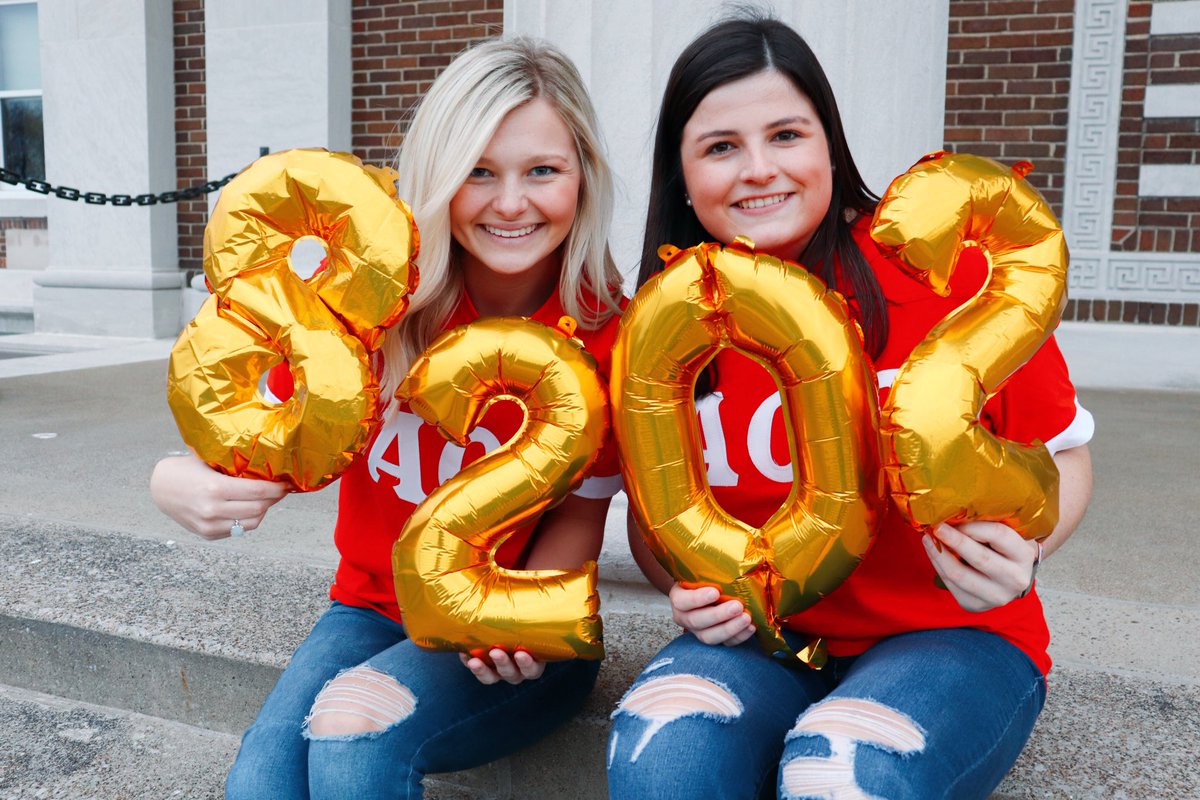 Celebrating that we raised $8,202 for the Arthritis Foundation last week!🌟 It wouldn’t have been possible without these two dedicated sisters &amp; the support of everyone who showed out to make our philanthropy week a success. We are so proud to contribute to such a worthy cause!❤️