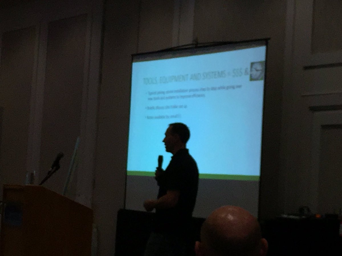 TechnisealW's tweet photo. #PMIequipment #BURNCOLandscape Enjoyed the presentation in Kelowna, Wayne hits all the Key Points for Landscape Startup and Veterans! https://t.co/hNRBdcIbVR