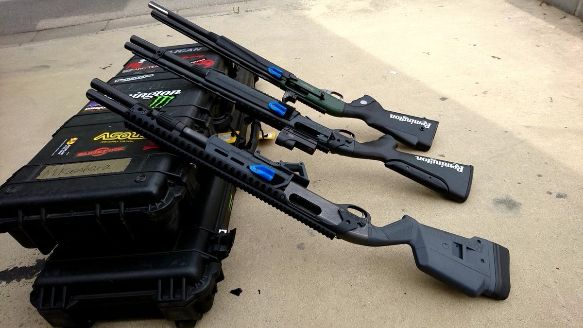 tac_radio's tweet photo. Rem三姉妹
#これを見た人は黒い画像を貼る
#Remington #Versamax #Rem1100 #870はいいぞ https://t.co/0d5poVZQyN