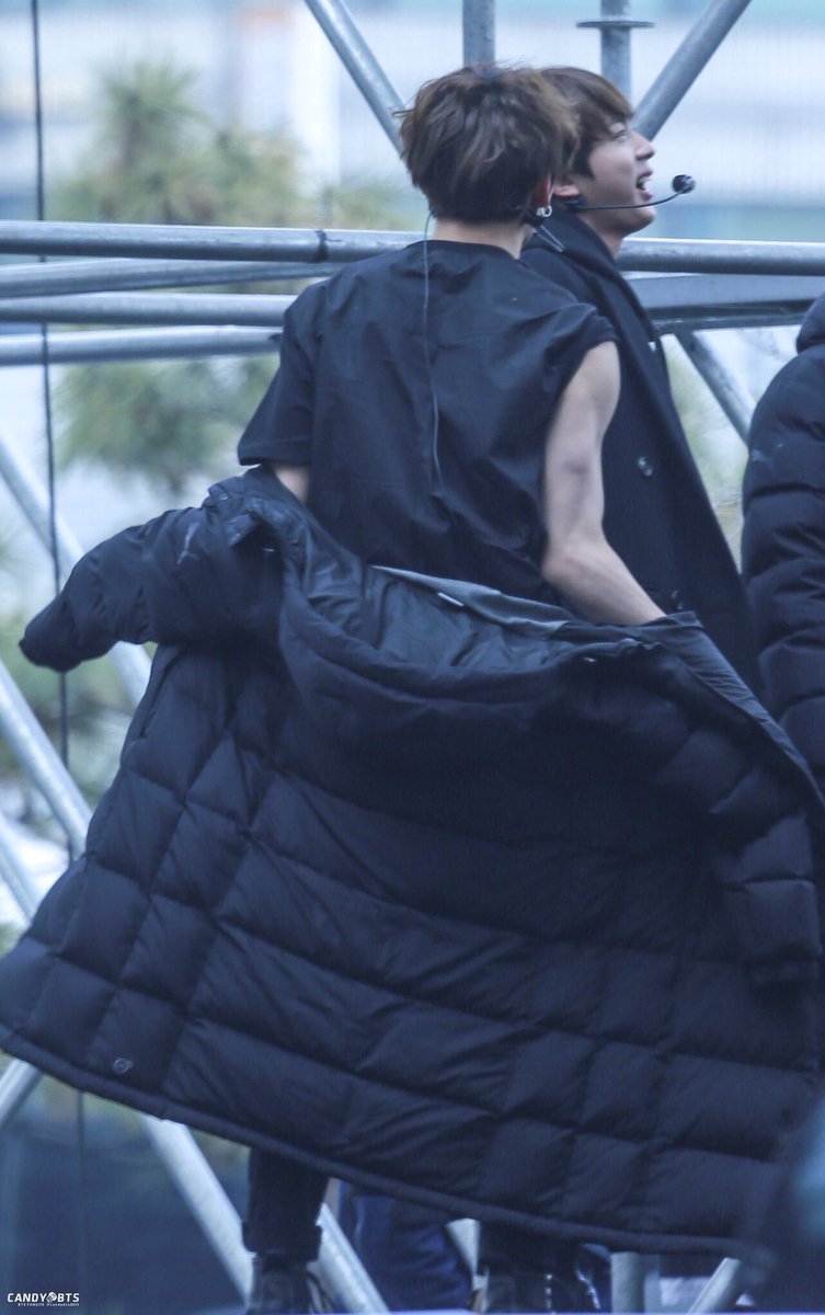 JK_jungkook97_'s tweet image. 初tag

🌙関西army 

🌙グクよりall

🌙同ペン〇他ペン〇

鬼絡み大歓迎です💫🎀
フォロバ秒です🖤
#armyさんと猛烈に絡みたい 
#armyRTいいねしてくれた人全員フォロー 
#armyさんスルー禁止