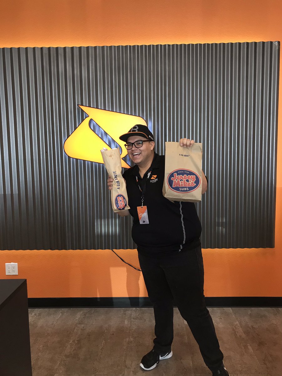 Lunch Delivery! Outstanding job, Jason, in our battle of the Marceco AM’s &amp; store reps! Keep up the great work. #marcecoinspires <a href="/Mel_Marceco/">📲💎Melissa- Marceco 💎📲</a> <a href="/Alicia_SPG/">Alicia Gonzalez</a> @SPG_Claudia <a href="/MarcecoSales/">Marceco, Ltd.</a> <a href="/rlt01boostmobi1/">2020mobilerlt01</a> <a href="/2020MobileInc/">20|20 Mobile, Inc.</a>
