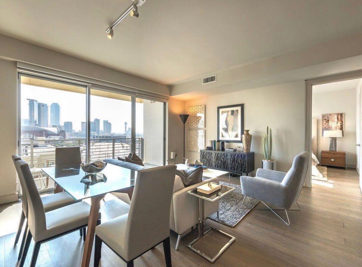 Live at The Katy and feel the comforts of home, where the aesthetics shine, and quality is never sacrificed. 

#TheKatyDallas #Dallas
thekatydallas.com