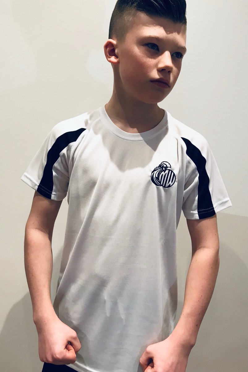 thefightr1's tweet photo. White Wick Away T-shirt with Black Logo #fightr https://t.co/R2NIEerQ58