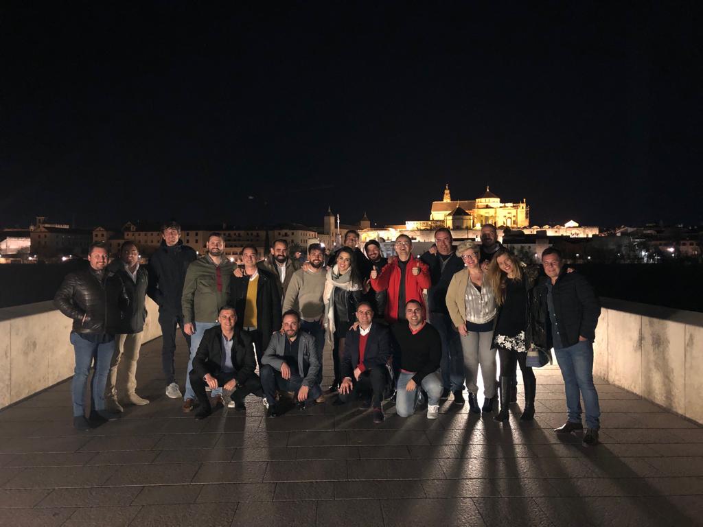 Charo_arcas's tweet photo. Que siento yo por vosotros? Orgullo, pasion, locuraaaaaa!!!!!
Gran Equipo Occidental Team!!! Vamoooooooossssss😘😘😘😘😘😘😘😘😘😘 https://t.co/HO16hxs3oD