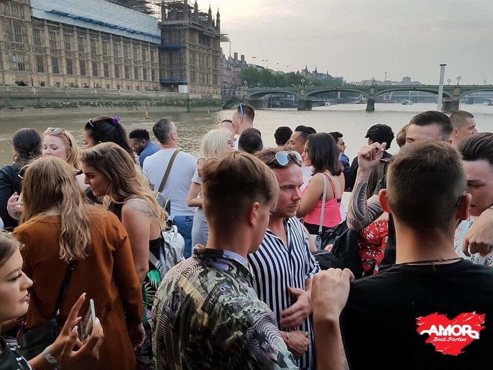 AList_PR's tweet photo. Join us at our 3rd upcoming Season of ♥️❗️Weekly River Thames fun 
With 2 Decks of House Music &amp; Club Classics feat a line-up with Special Guest DJs 
Contact us for Promoter deals on Birthdays, Celebrations &amp; Groups Weekly Boat Parties + Free secret after party Sat 20th Apr 2019 https://t.co/zCOKyQpadH