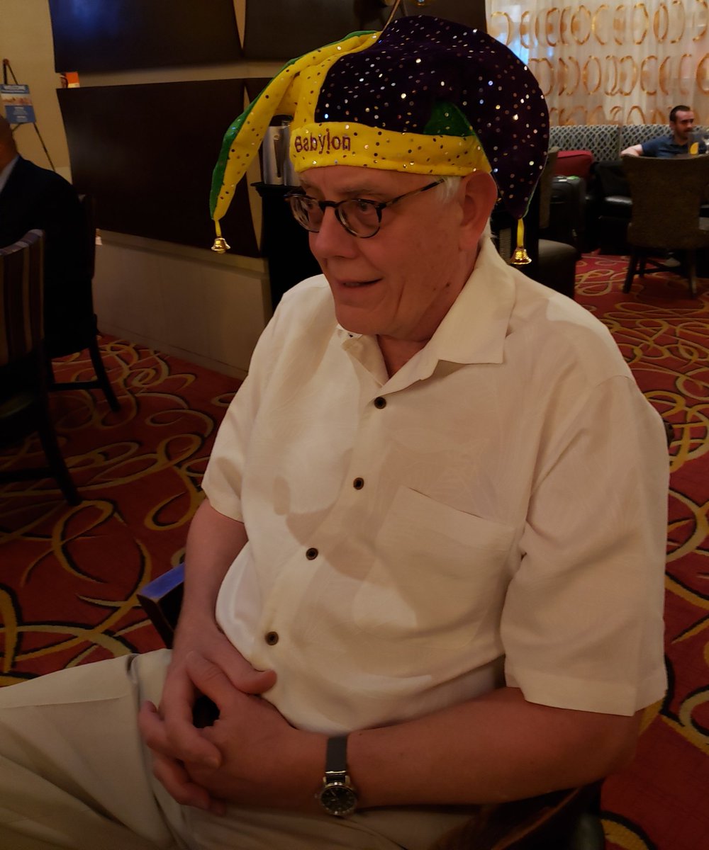 cypresswalls's tweet photo. If you are in the #FrenchQuarter between 300 and 400, keep you're eye out for the #KnightsofBabylon carriage ride. #MardiGras https://t.co/5xGEAa2Dtg