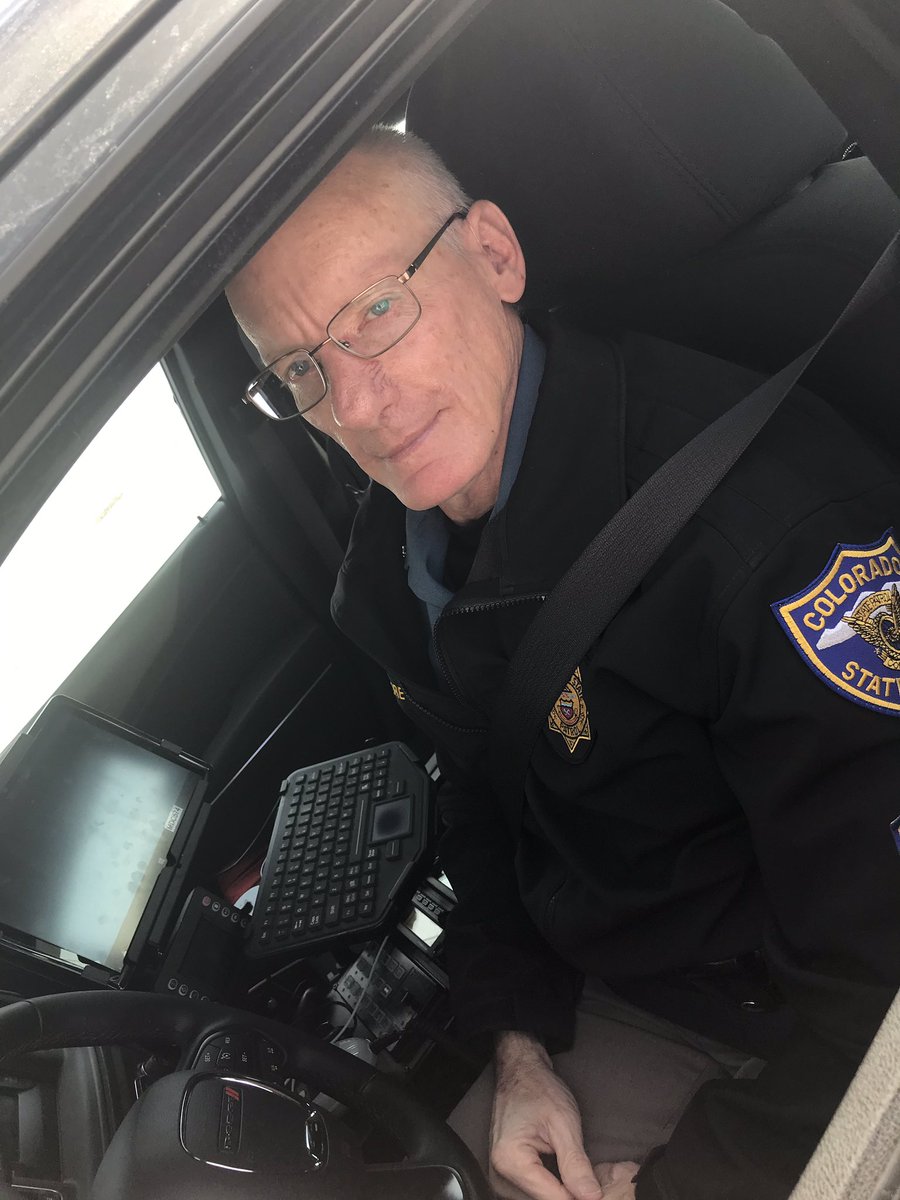 TgCheryl's tweet photo. @LamarcoDECA Dan buckles up ever time he goes on duty so he can come home to the girls and I safe and sound #lhsfamilyweek #savagesafety #CSPwatchmeclick https://t.co/BQqRvN8dnf