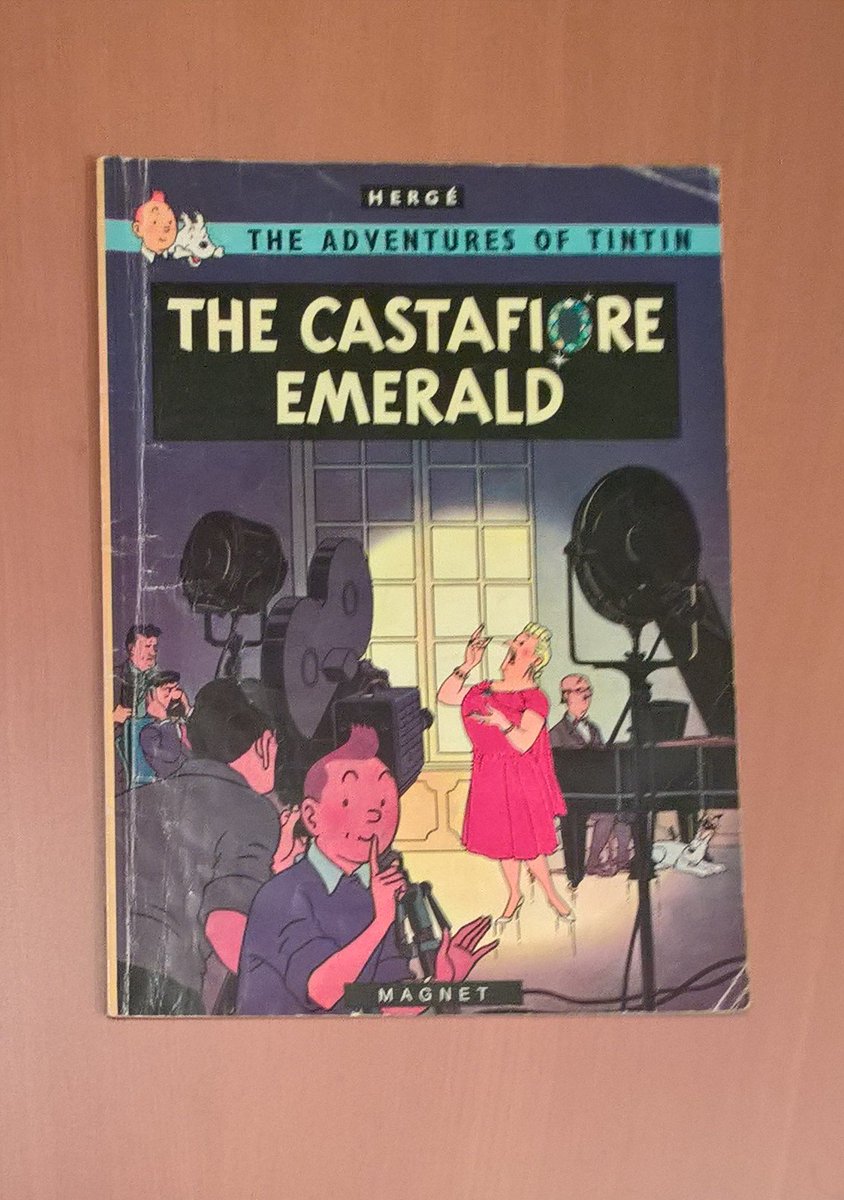 4/7 Midpoint fun time! Book covers that I love. No explanation.