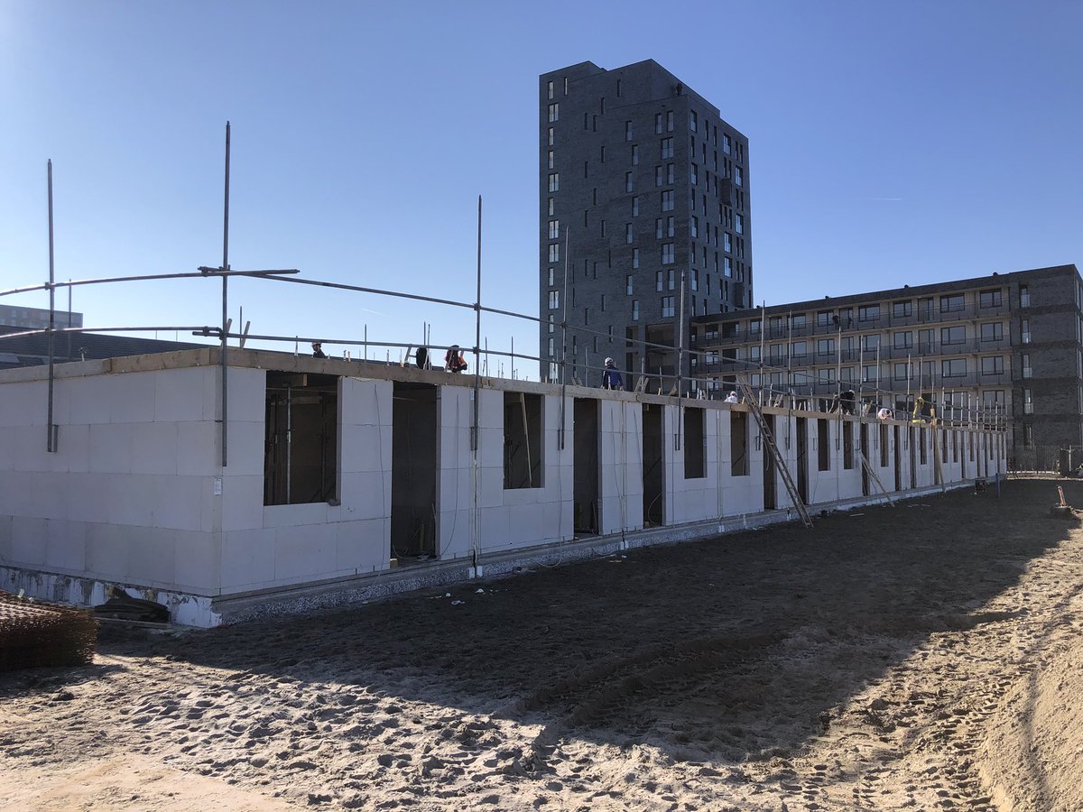 Het Balkon Maasluis! #waal.
De voortgang zit er lekker in!