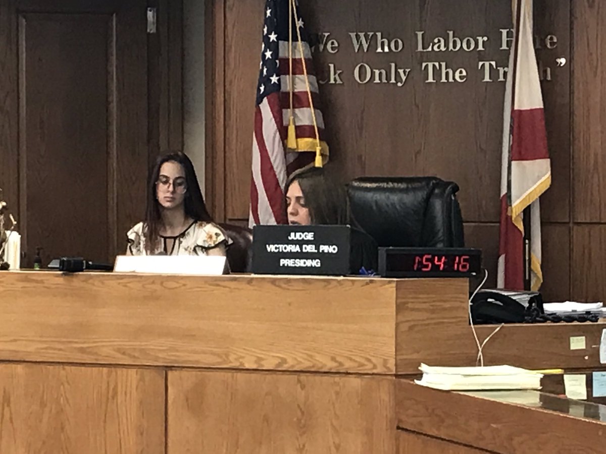 ariodzernbc6's tweet photo. Who are those @MDCPS students sitting next to the judges? They’re part of a new opportunity within the Academic Year Internship Program, getting an inside look at the court system. See it at 5:30 on @nbc6. #EducationOn6 @nataliazea4 @AnaPerello3 https://t.co/vJCKqIUi7l