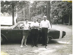 RMPiet's tweet photo. #Francziszek & #Stefania (#Lis) #Pietrzkiewicz w #Sons #Ryszard & #Zbigniew #Piet @ 111 #Pearl #Street #Brantford & 802 #Talbot St #Toronto #London #Ontario #Canada #Burczyk @ 381 #BeneteauDrive #RiverCanard #Amherstburg #LaSalle #Windsor w #Cousins #JudyLis #JoeLis #StanLis #UK https://t.co/9brBQGphmq