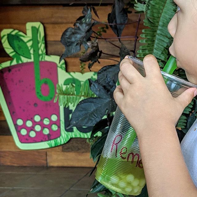 bambubelize's tweet photo. That feeling when you have just enough boba for that last bit of tea! 😰🙃😅😅🤭
.
.
#enoughboba #enoughtea #thestruggles #whoknowknow #bambutee #greenapple #yogurtbobas #teaforTuesday  #drinkbambutee #bubbleteas #tealife #swingswing #urbanjungle #esc… https://t.co/wIEZXYTClV https://t.co/PhsRkaMPQ6