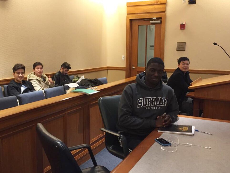 INTO_Suffolk's tweet photo. Today’s AE041 class, Listening & Speaking Level 4, was a mock jury! The prosecution and defense presented their cases, witnesses testified, and the jury deliberated and stated their final verdict. It was a great way to practice English while having fun! #INTOSuffolk #studyabroad https://t.co/gwqzZWapsd