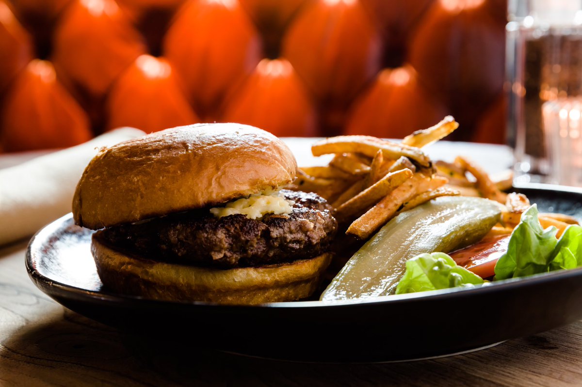 Sometimes you just need a really good #burgerandfries 🍔🍟