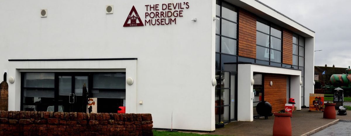 A2. When it’s cold outside we like to spent time at some of the fantastic museums we have here in Dumfries and Galloway! <a href="/dumgalaviation/">Dumfries and Galloway Aviation Museum</a> @DumfriesMuseum <a href="/Devils_Porridge/">The Devil's Porridge Museum</a> #Scotlandhour <a href="/ScotlandHour/">#ScotlandHour</a> #LoveDandG