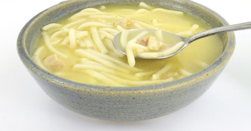 CAMPELLSOG's tweet photo. @BearMinimum3 

The bear minimum is unBEARable without chicken noodle soup ! 🐔🍜 https://t.co/0QPd4tON9M