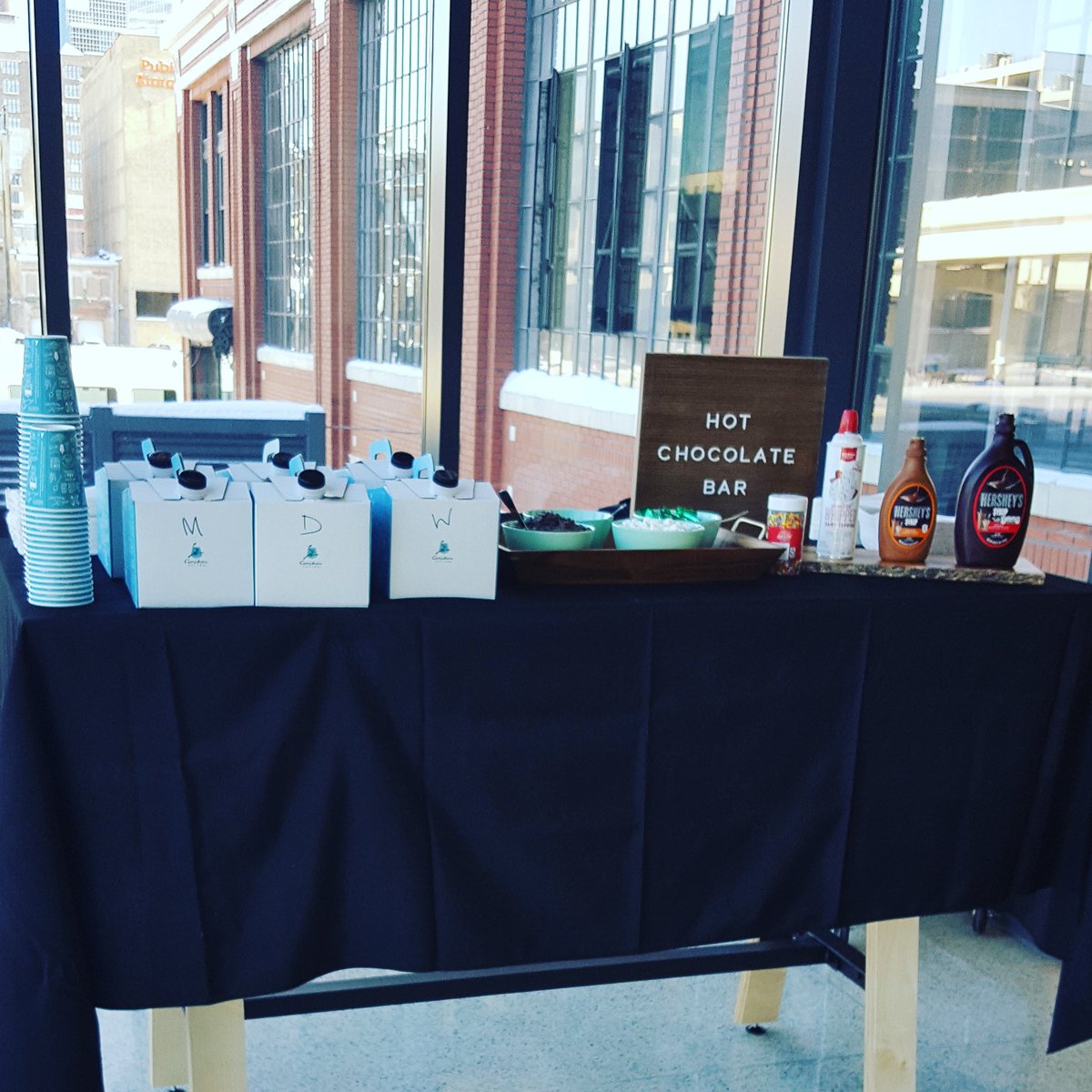 Chazraps's tweet image. Let's party #HotChocolateBar #hotchocolate