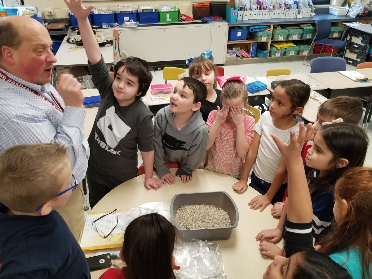 Mrs. Bognetti tweet media