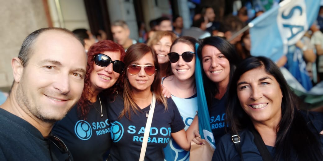 sadoprosario's tweet photo. #Marcha27 
#Sadop #Presente https://t.co/iqG6TklVSZ